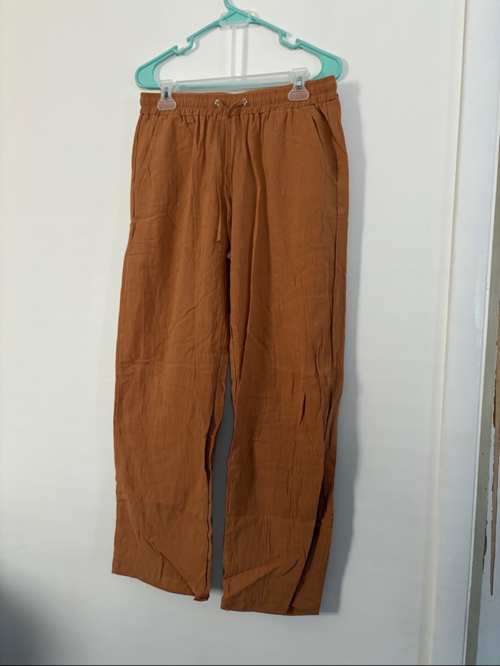 Women’s lightweight drawstring pants